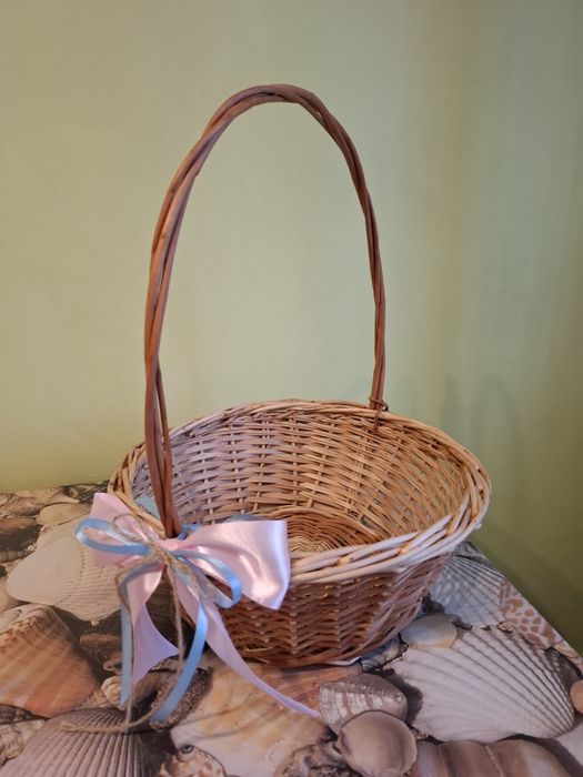 Кошик, корзина з лози, нова.