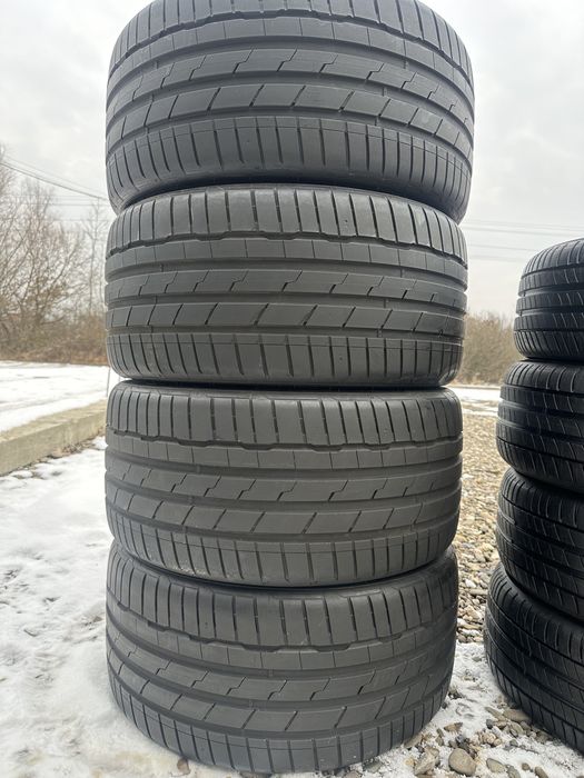 285/30/22 Hankook Ventus S1 EVO 3