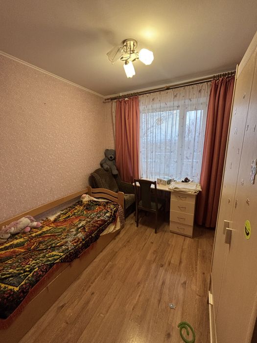 Продается 4 комнатная квартира. Можно по сертификату. Славянск.Ул план