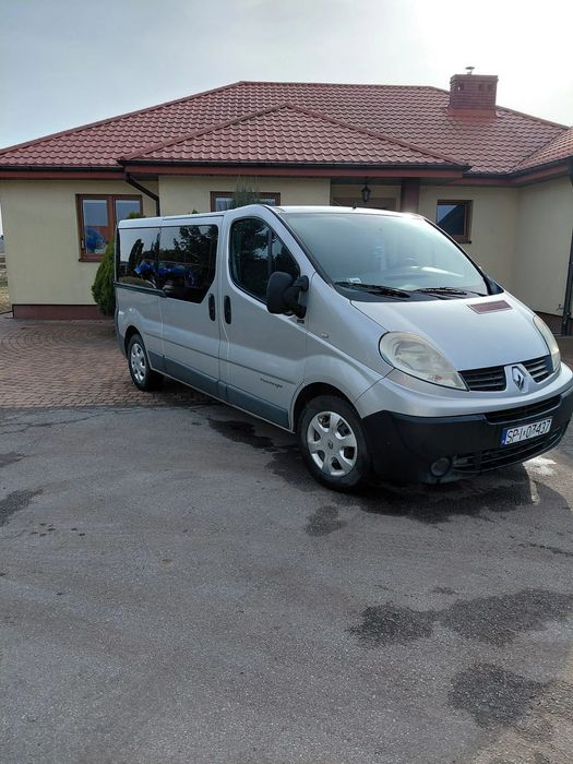 Renault Trafic Renault Trafic 2.0 9-cio osobowy długi