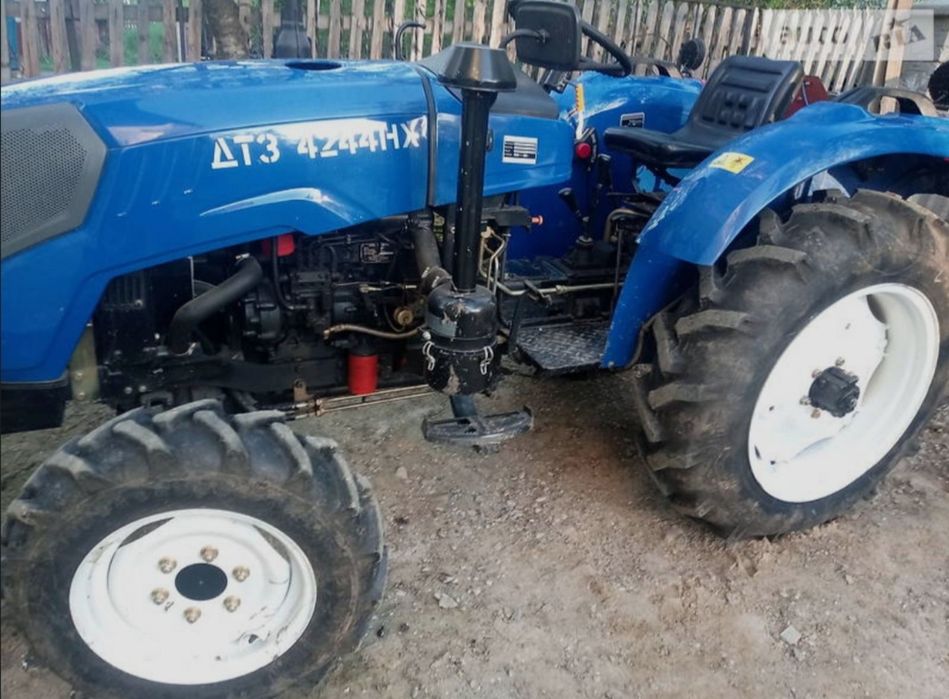 Трактор ДТЗ-4244НХ