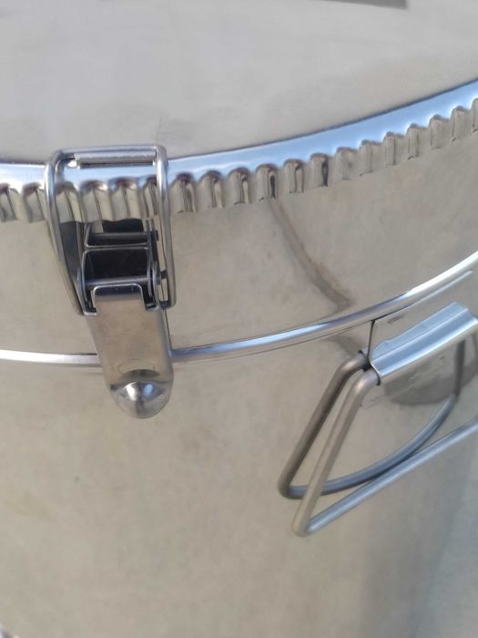 Odstojnik do Miodu 65L/80kg z zatrzaskami nierdzewny