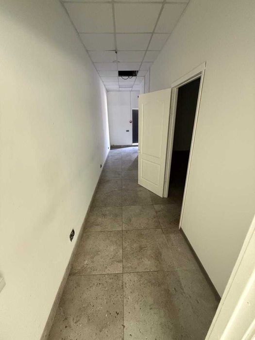 Оренда 68 м2 / 1 поверх / пр-т Тракторобудівників 160/ червона лінія