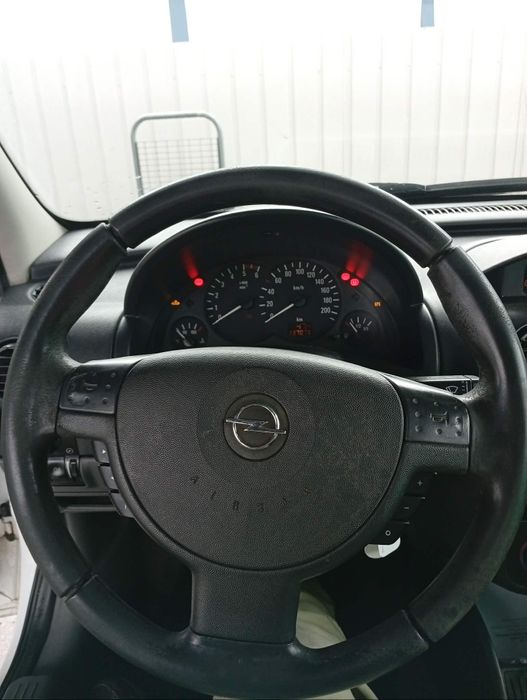 Opel Corsa 1.7 DTI