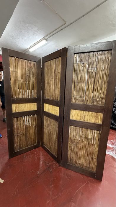 Biombo  marca Intad em Madeira e Bambu – 3 Painéis