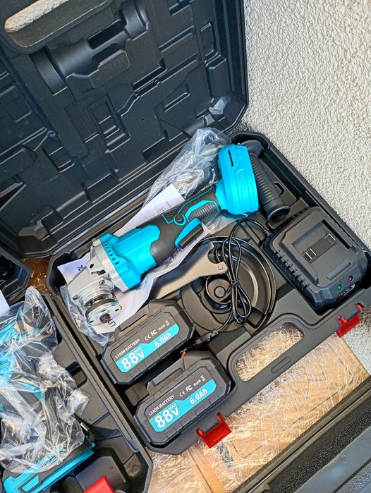 Акумуляторний інструмент