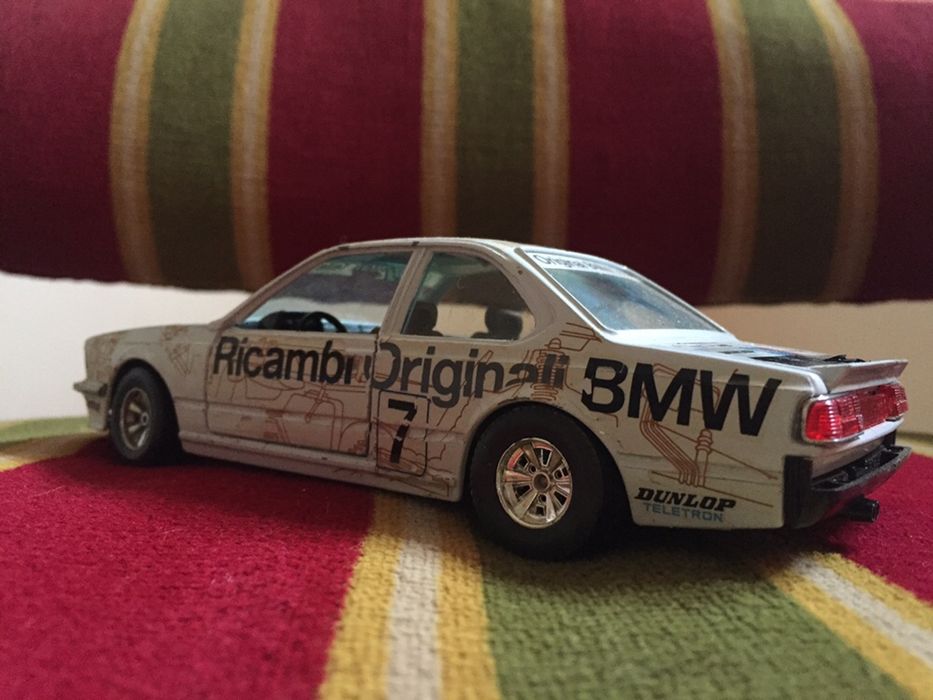 Miniatura BMW 635 csi