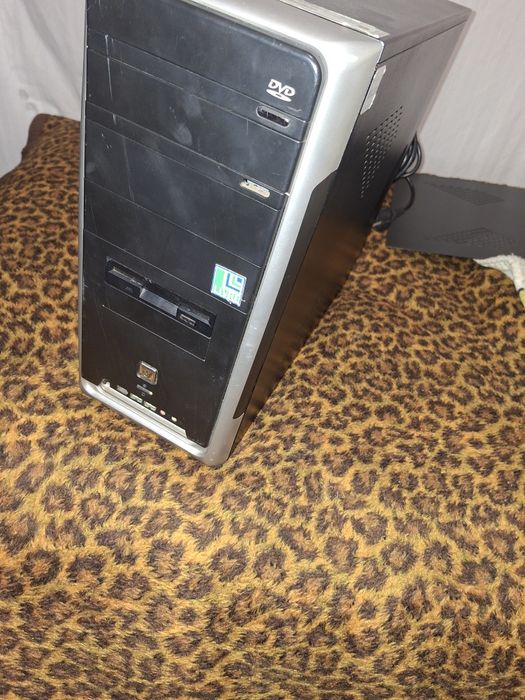 Windows  XP Home Edition

OEM Software