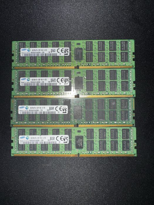 Оперативная память Samsung DDR4 ECC Registered 64GB комплект 4×16GB