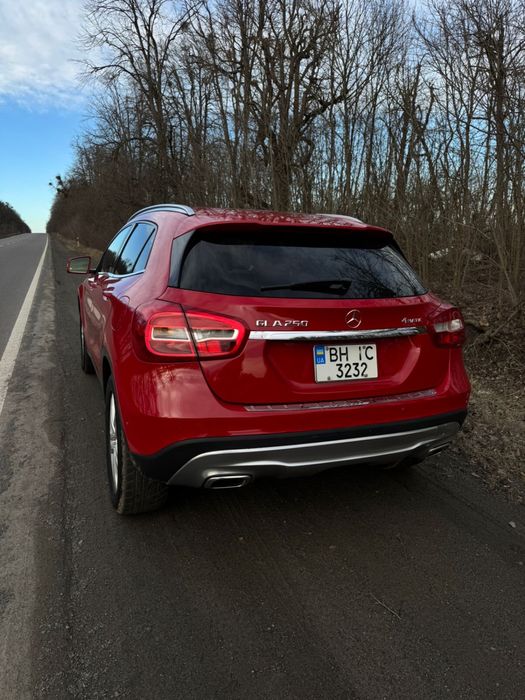 Мерседес GLA250 (x156)