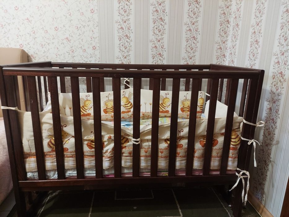 Кроватка дитяча ТМ Верес.
