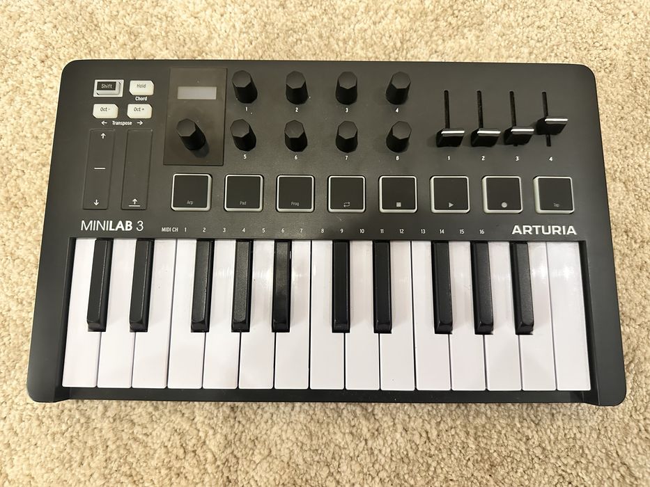 Arturia MiniLab3