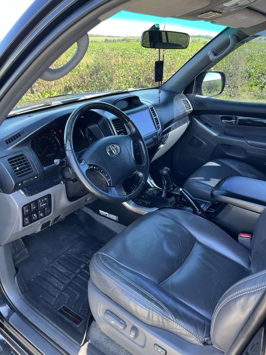 Продам Toyota Land Cruiser Prado!