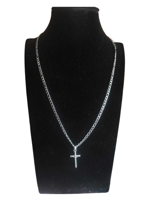 Naszyjnik figaro 55 cm | krzyżyk | czarne pudełko