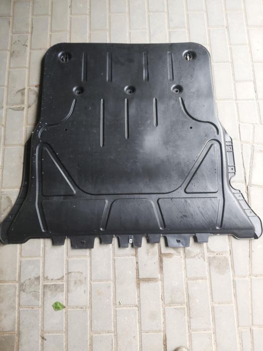 Osłona silnika octavia 4 . 5WA825236C
