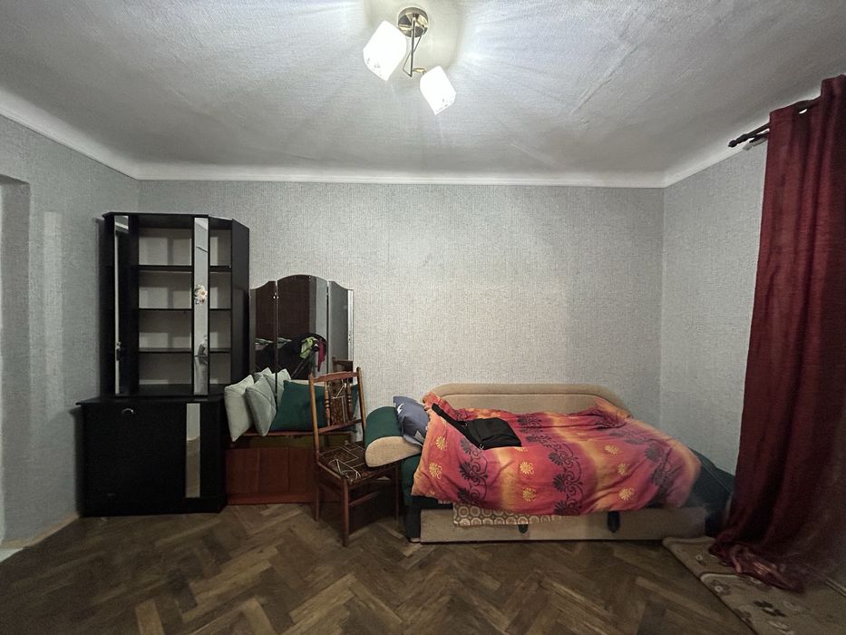 Здаю в оренду 2к квартиру вул.Валова 11