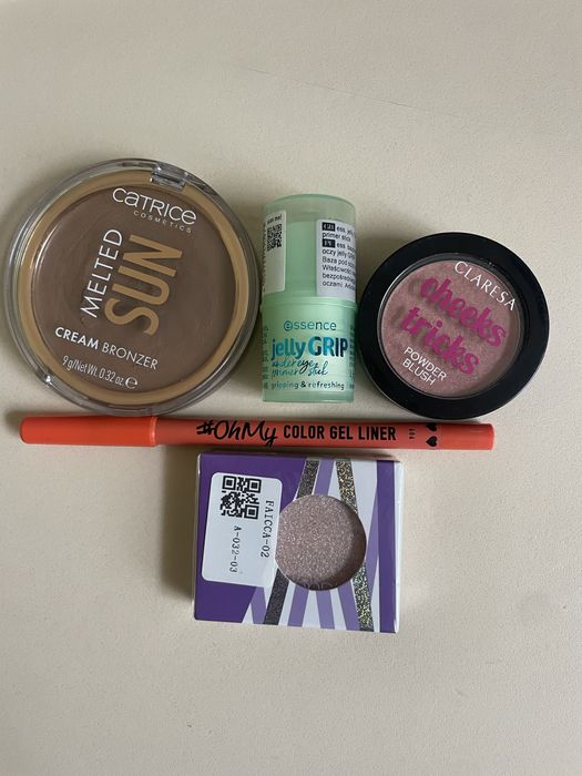 Лот косметики, праймер essence, бронзер catrice, lamel, claresa