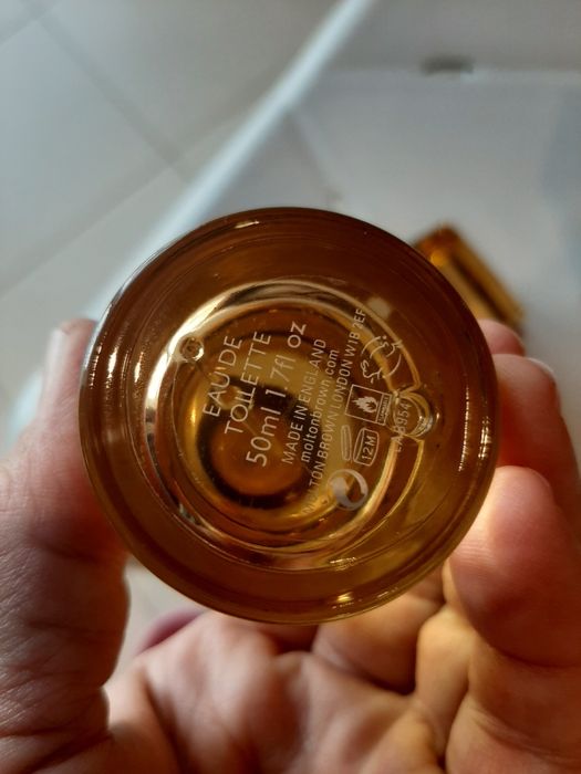 Molton Brown oud Accor & gold