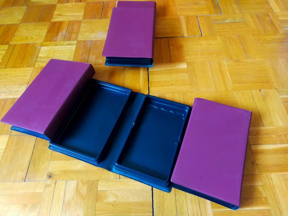 Etui na kasety VHS - komplet 5 szt.