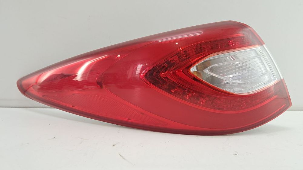 Фонарь задний левый стоп Hyundai ix35 2013-2015 924012Y500