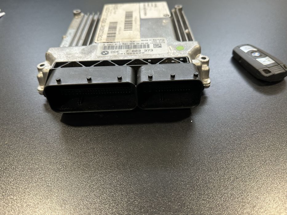 Centralina  do motor Bmw E91 320