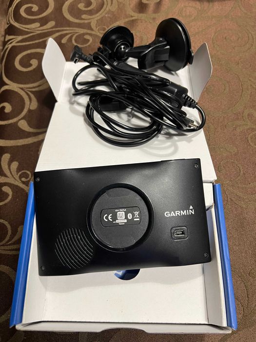 GPS Garmin-Nuvi 2567 - Faz e Recebe  Chamadas . Igual a Novo