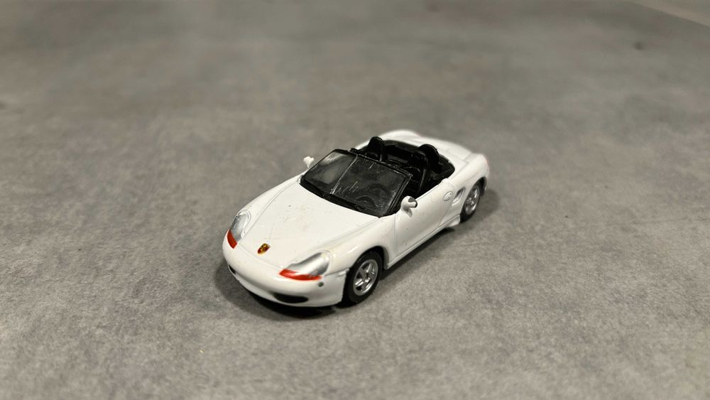 Zestaw resoraków Porsche i Ferrari - sportowe klasyki, 9 szt.