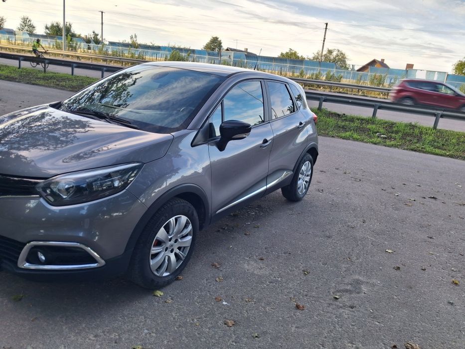авто Рено Каптур 2015 року
