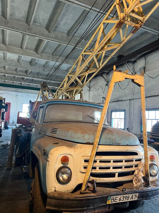 Кран на базі ЗІЛ 130