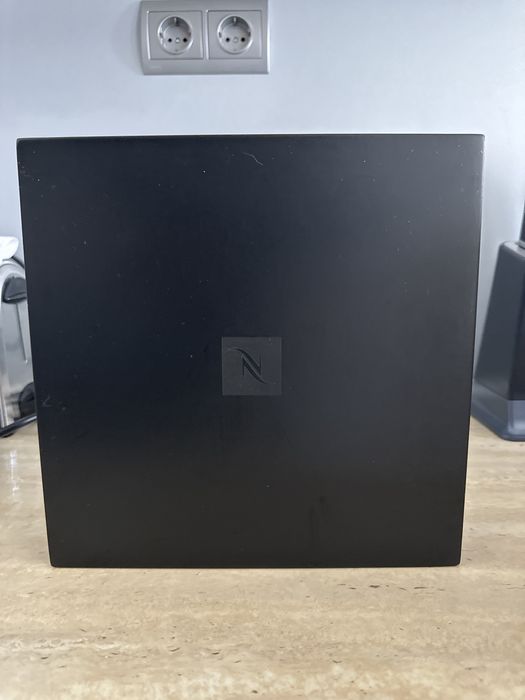 Caixa Nespresso Madeira Vintage - Coleção “16 Grands Crus” 36 cápsulas