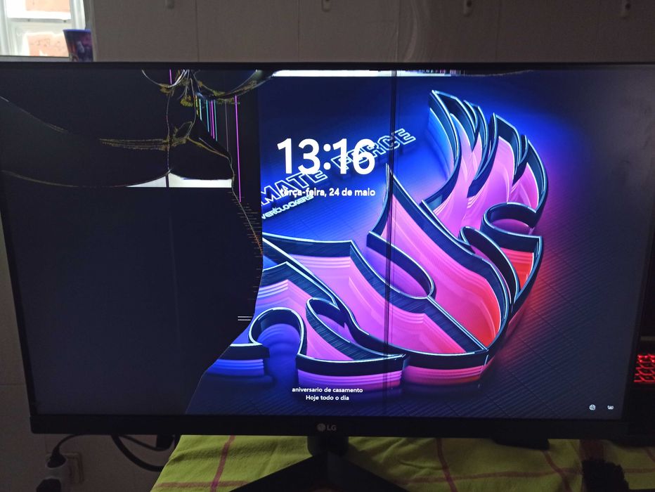 Monitor LG 24" modelo 24MP60G