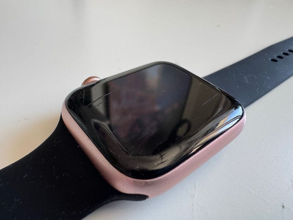 Apple Watch SE 44mm LTE Gold