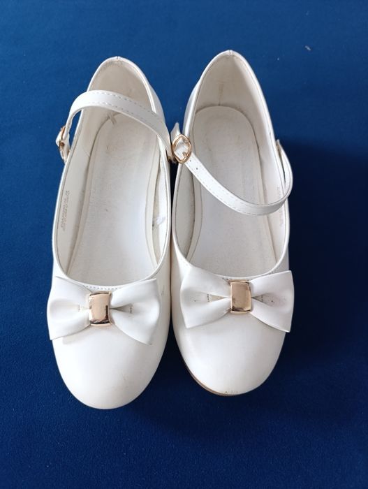 Buty  komunijne 36