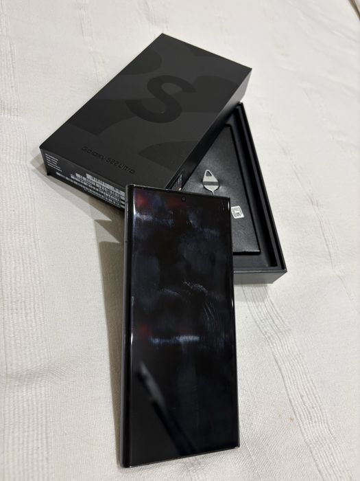 Samsung Galaxy S22 Ultra 512Gb/12Gb