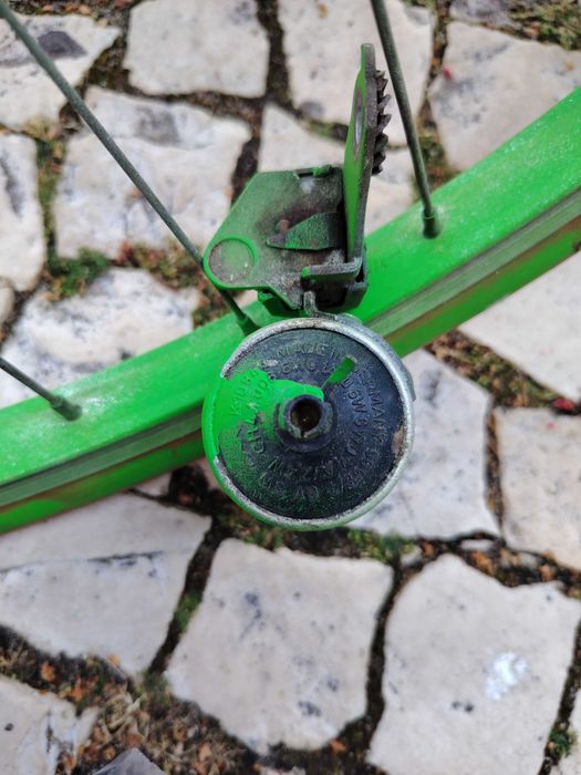 Bicicleta Clássica Verde – Funcional / Decoração de Loja