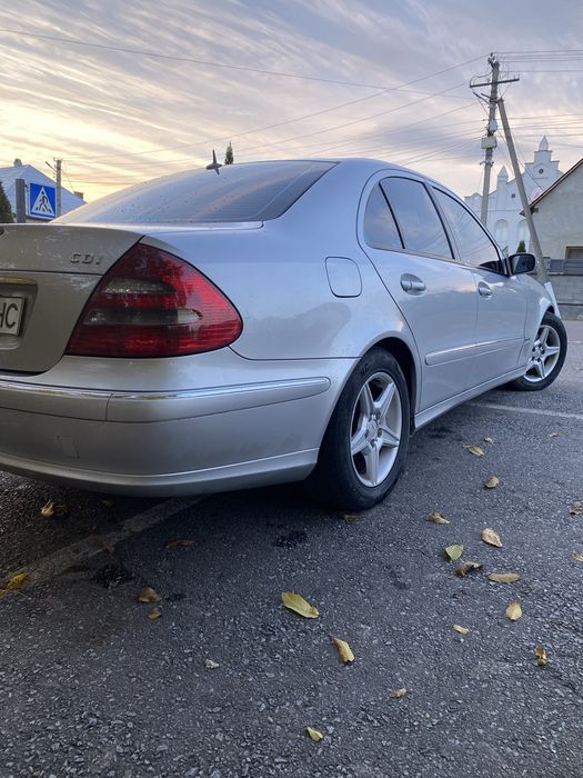 продам мерседес w211
