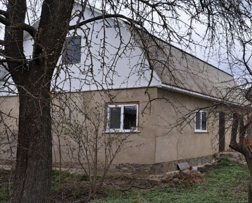 Продається будинок в с. Іванівці Барського р-н.