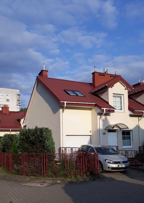 Segment do wynajęcia Deyny