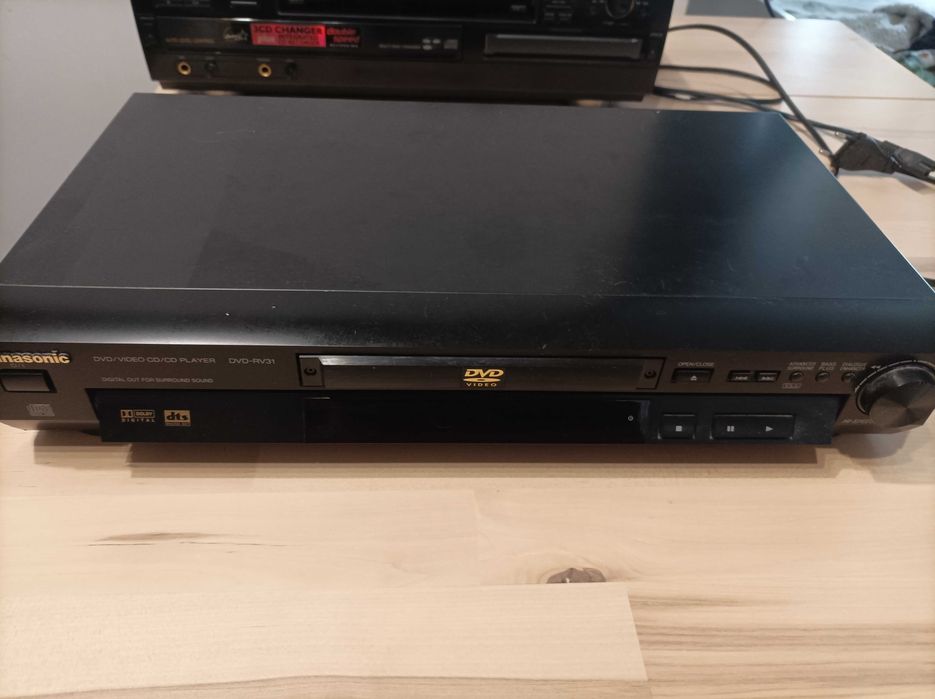 Panasonic DVD‑RV31 DVD / CD Player – Dolby Digital 5.1, Video/CD/MP3