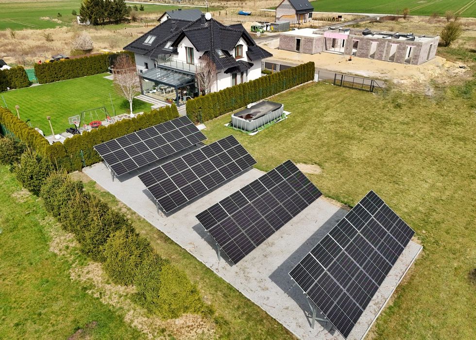 Elektryk ,instalacje elektryczne 
-Remont, modernizacja istniejących i