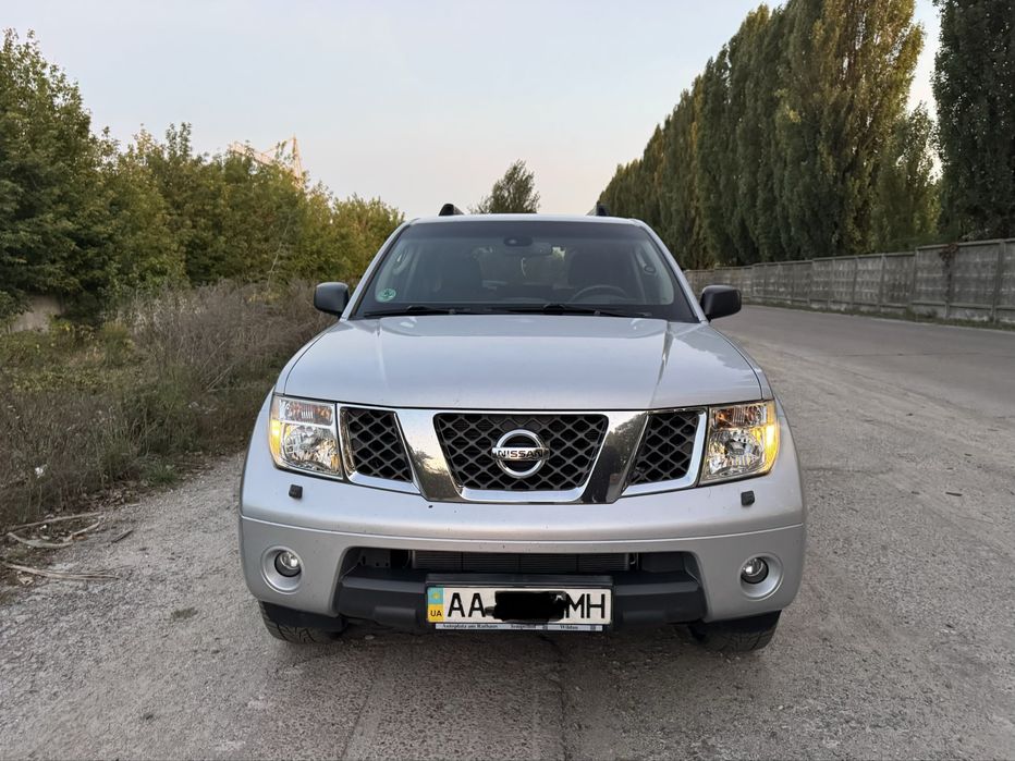 Продам Nissan Pathfinder стан супер.