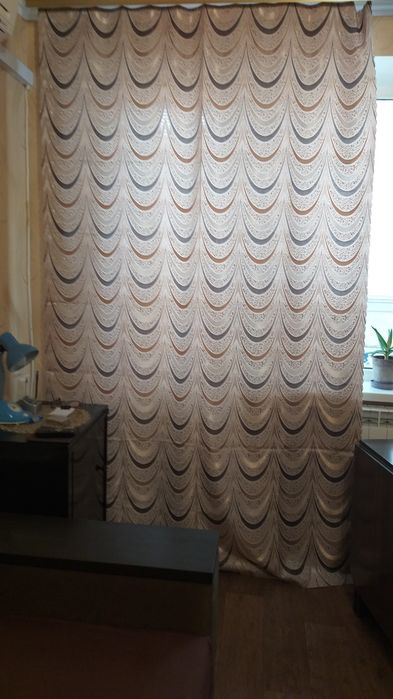 Шторы, плотные, состояние отличное.