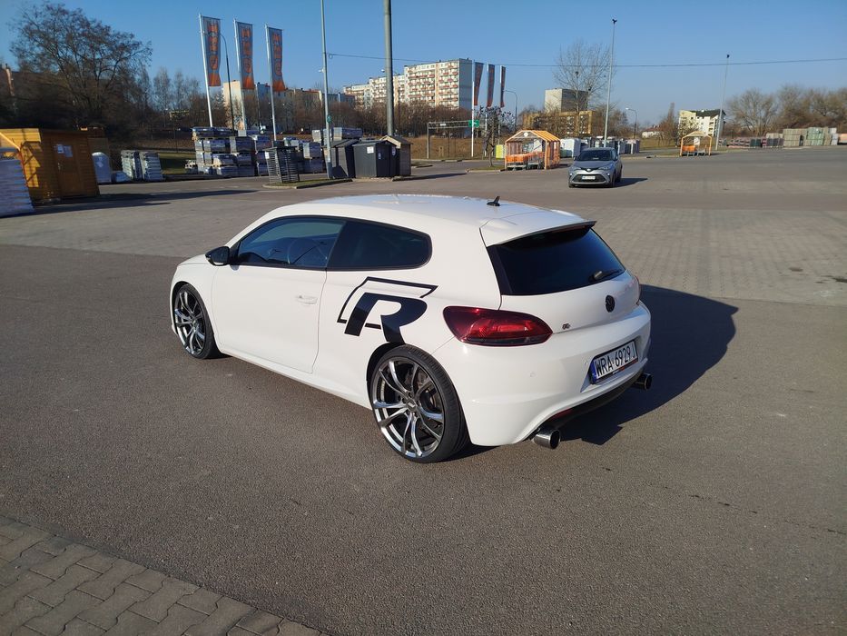 Scirocco R 330KM