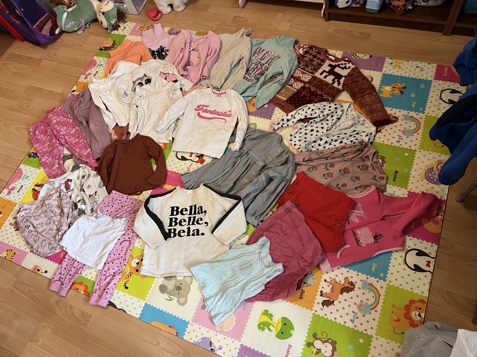 Пакет одягу для дівчинки 98-104