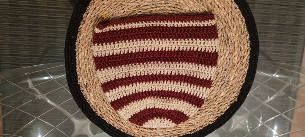 Gorro feito em crochê