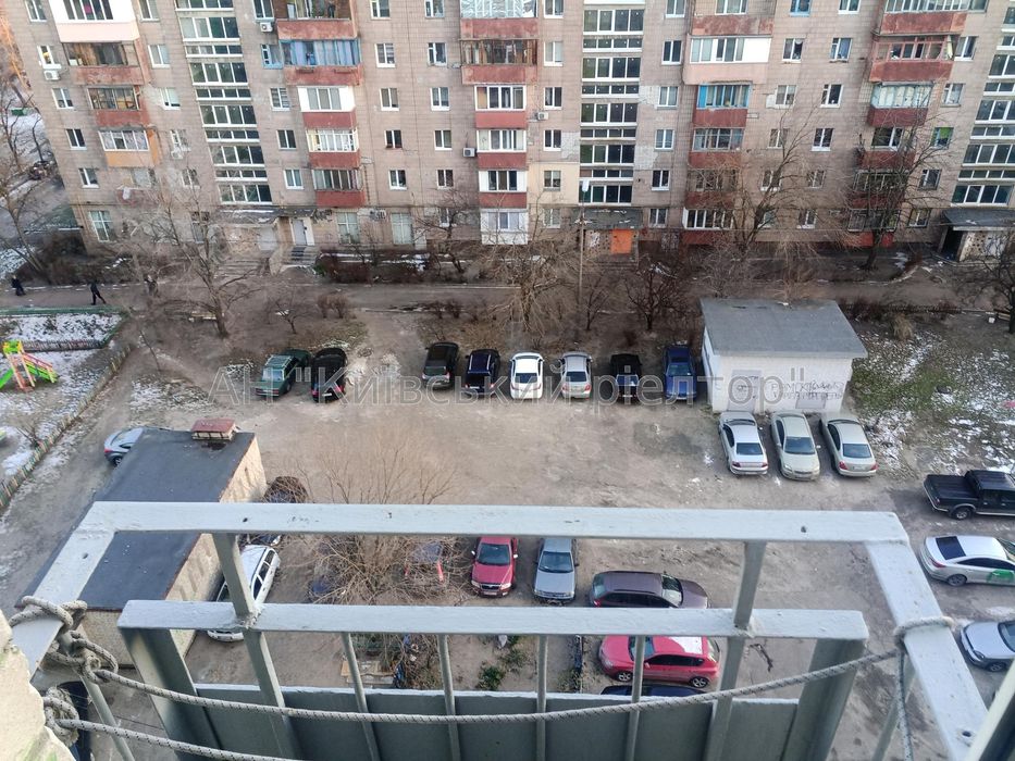Оренда сучасної 1 к. квартири біля Дарницького вокзалу!