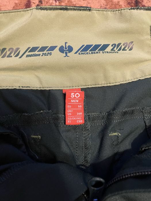 Рабочие шорты от бренда Engelbert Strauss модели Motion 2020