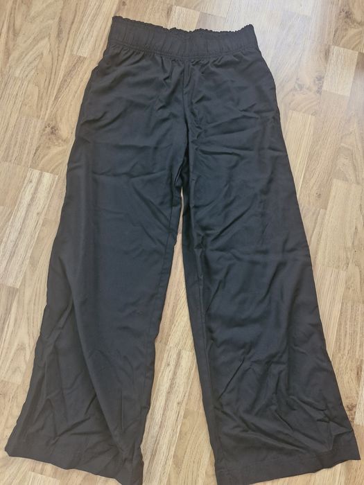 Spodnie szerokie nogawki czarne klasyczne wygodne nowe