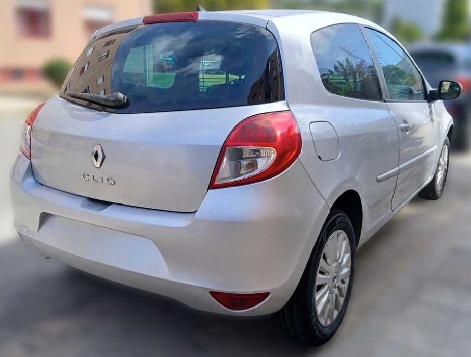 Renault Clio comercial 2 lugares bom estado geral
