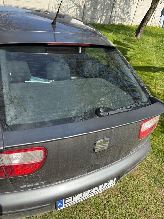 Spoiler seat leon